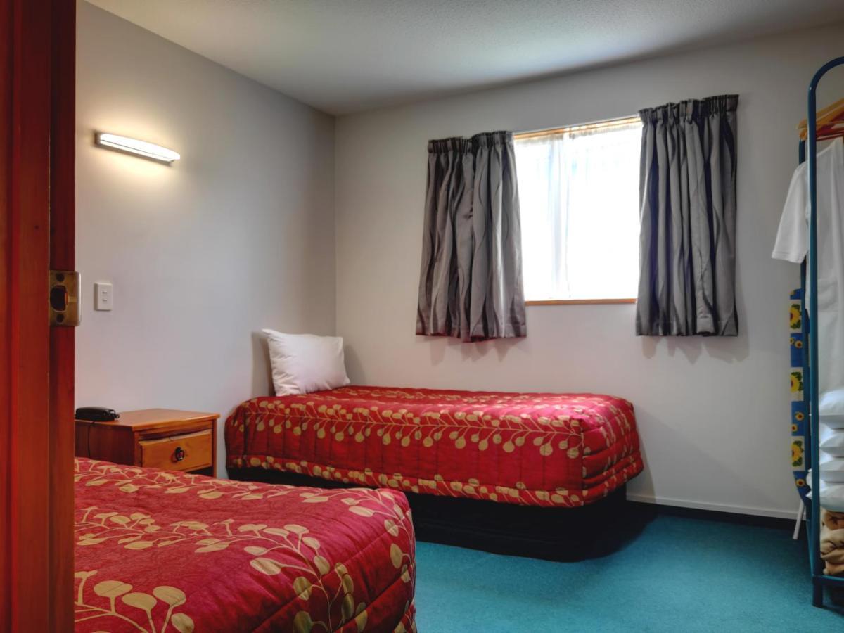 Asure Ambassador Motor Lodge Oamaru Dış mekan fotoğraf