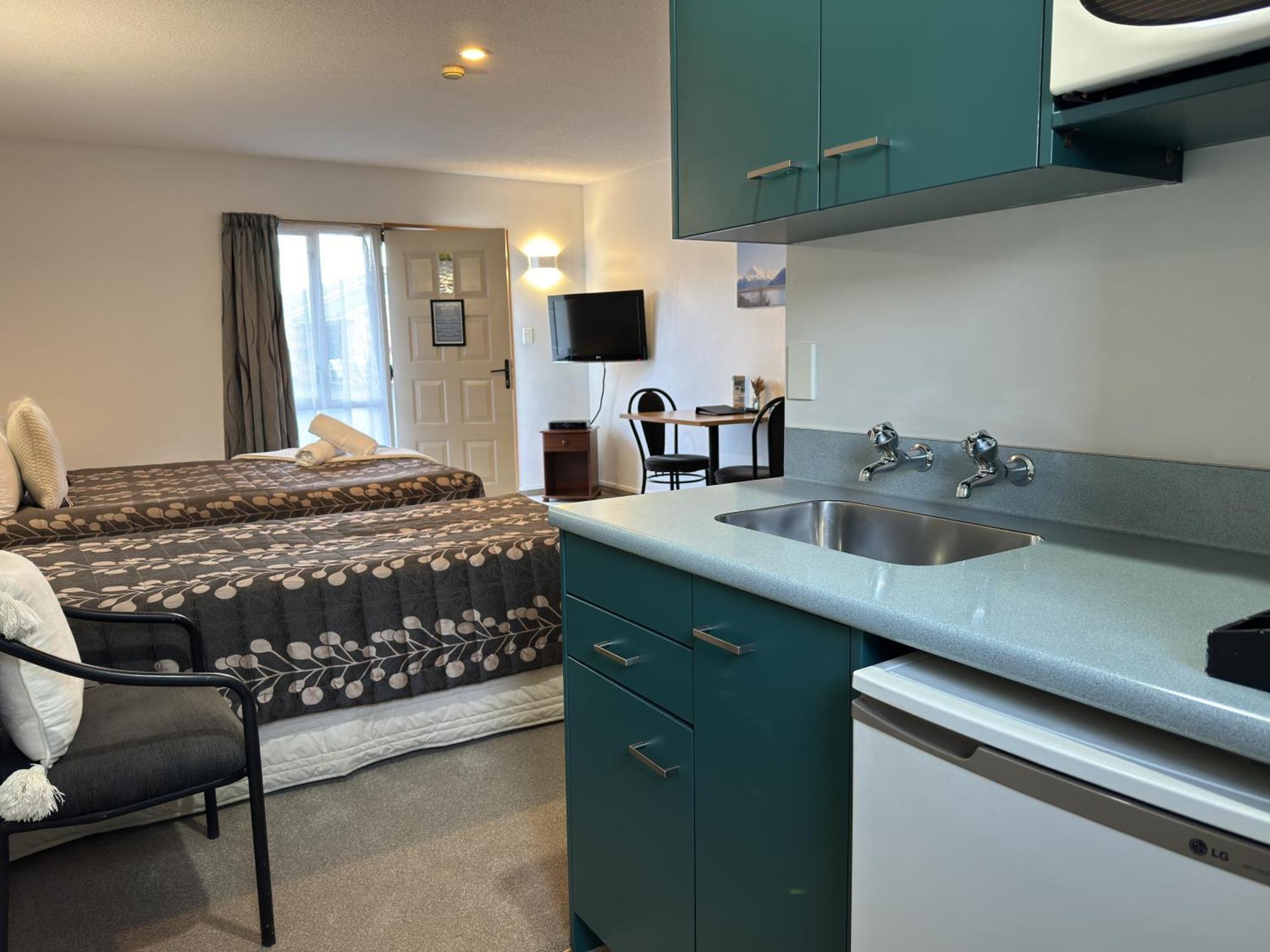 Asure Ambassador Motor Lodge Oamaru Dış mekan fotoğraf